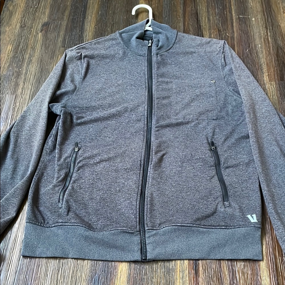 Vuori Men's Full-Zip Athletic Jacket in Dark Heather Gray